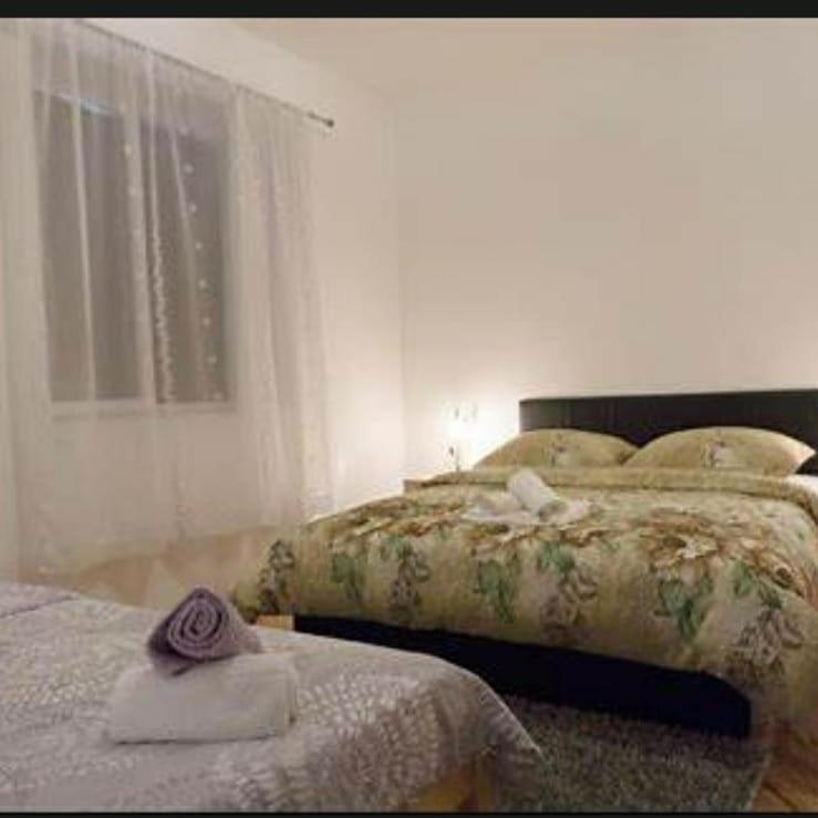 Apartmani Miro เทรบินเย ภายนอก รูปภาพ