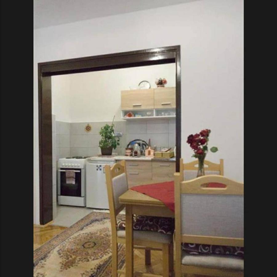 Apartmani Miro เทรบินเย ภายนอก รูปภาพ